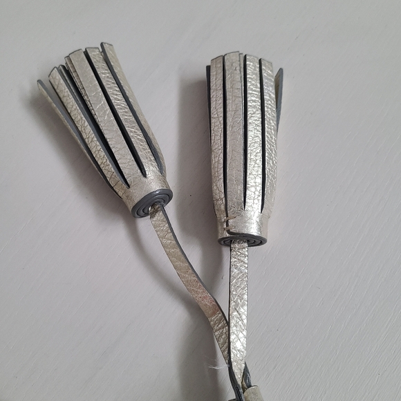 COACH Metallic Gold Legacy Large Leather Duffle Bag with Tassel #19896 - Picture 11 of 15